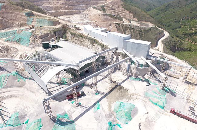 陜西客戶的砂石生產(chǎn)線現(xiàn)場圖片 陜西客戶的砂石生產(chǎn)線現(xiàn)場圖片