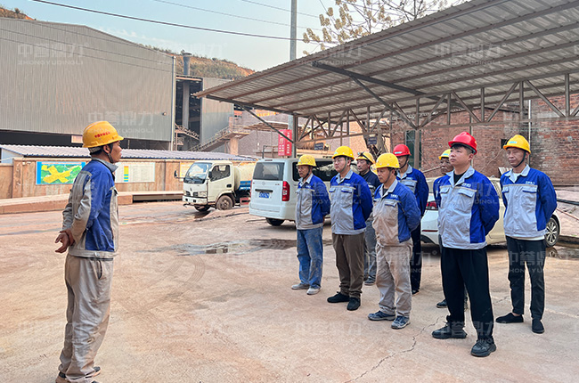 運(yùn)營團(tuán)隊(duì).jpg 運(yùn)營團(tuán)隊(duì).jpg