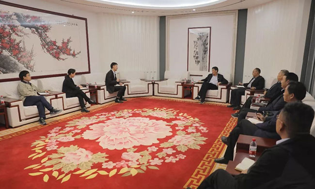 l(wi)xί(sh)ӛ\(yn)Ȍ(do){(dio)u(y)ܵVɽϵy(tng)(yng)r