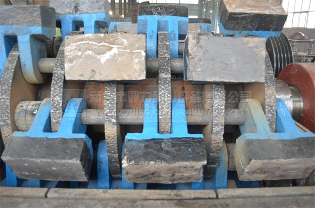 (f)ϷʽɰC(j)ɰʯa(chn)(xin)еđ(yng)