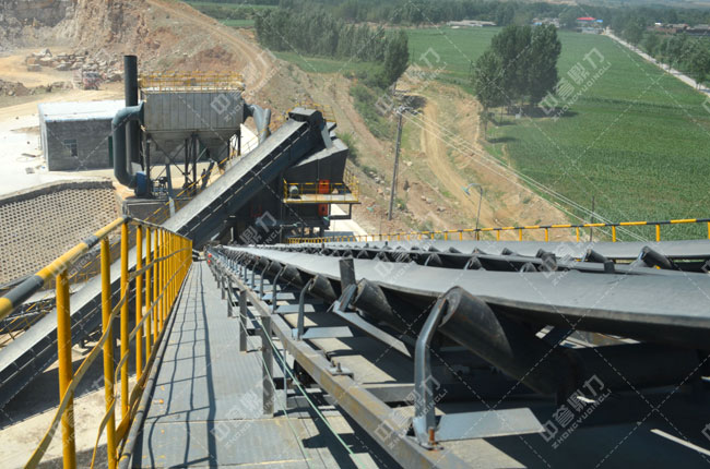 河北邢臺(tái)臨城中聯(lián)水泥石料生產(chǎn)線輸送