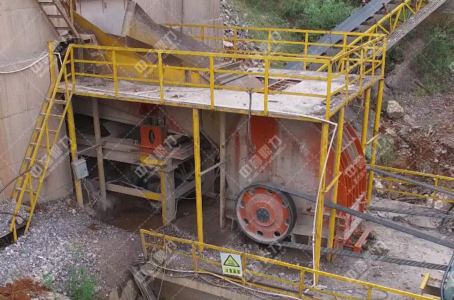 設(shè)備工作現(xiàn)場(chǎng)