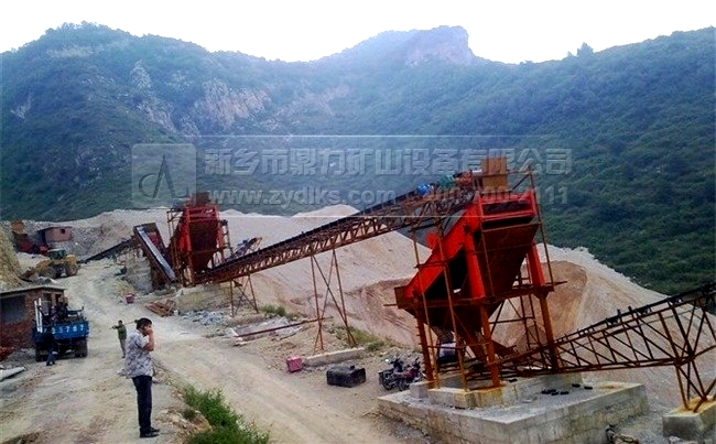 石灰石破碎現(xiàn)場(chǎng)