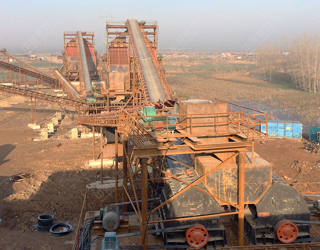 時(shí)產(chǎn)300噸石料生產(chǎn)線設(shè)備